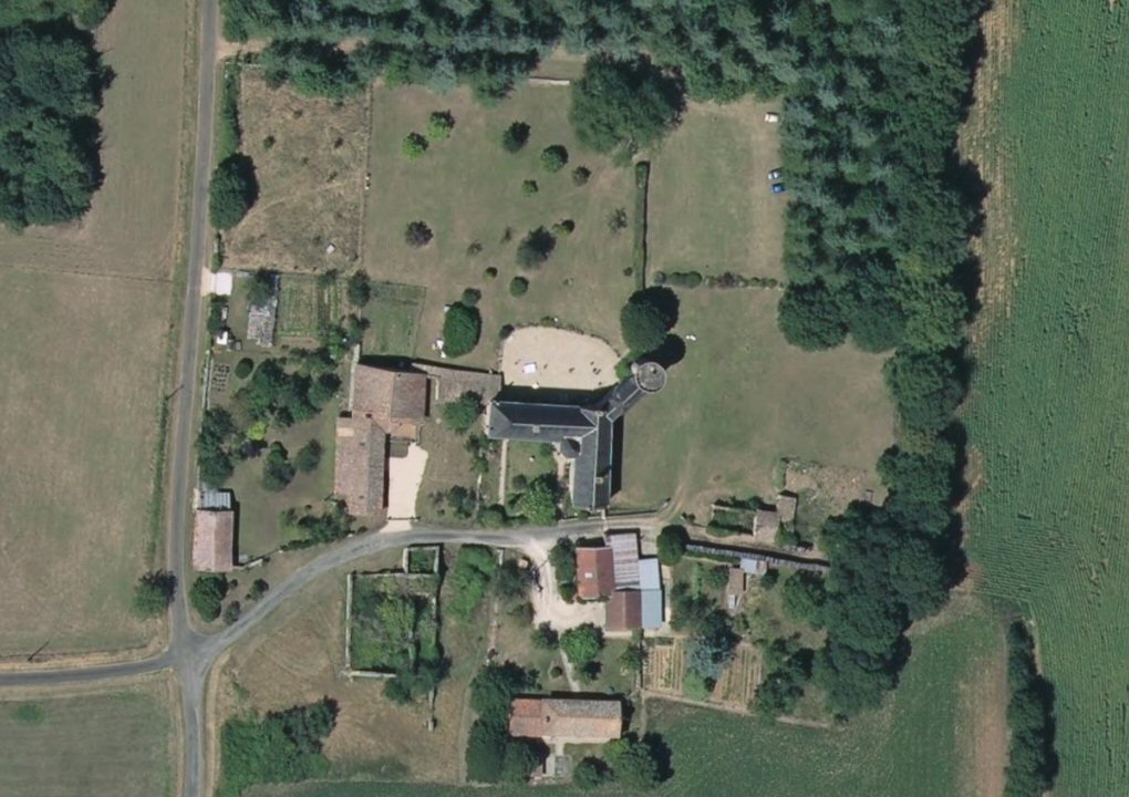 Chateau De La Mailloli re Blanzay Inscrit MH Le 17 12 1990