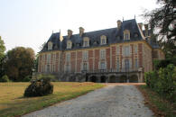 ch�teau de Lonn� 61130 Ig�,