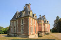ch�teau de Lonn� 61130 Ig�,