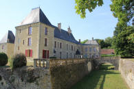 ch�teau des Feugerets � La Chapelle-Sou�f