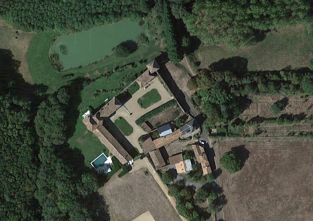 manoir des Meurs à Liniers, construction du XVe siècle