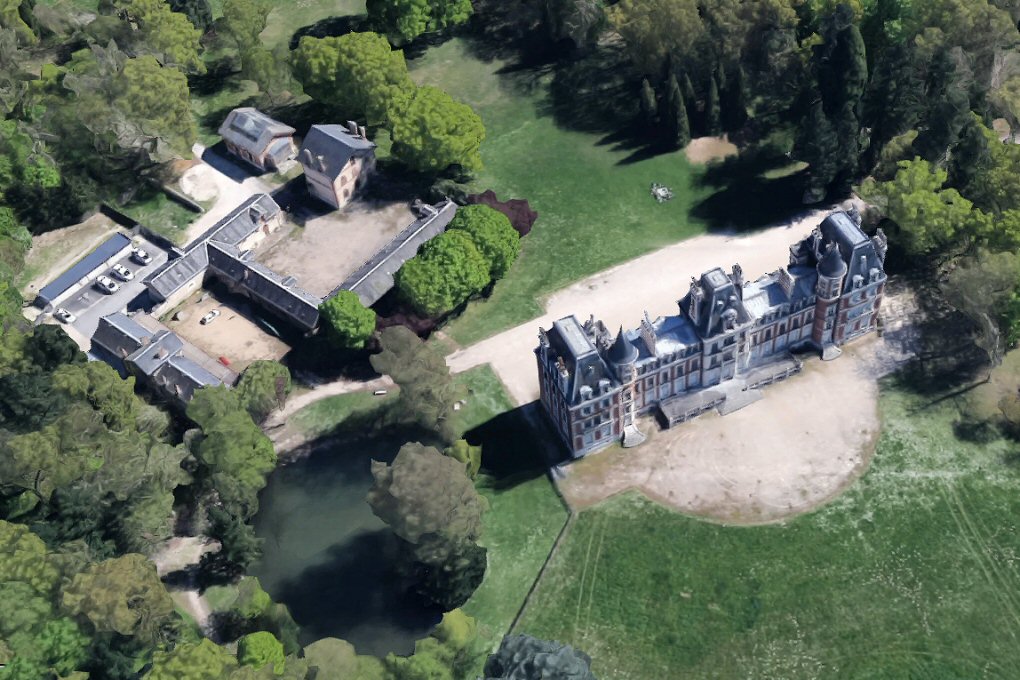 chateau de Charbonnière à SaintJeandeBraye, ouvert au public chateau de Charbonnière à SaintJeandeBraye, ouvert au public