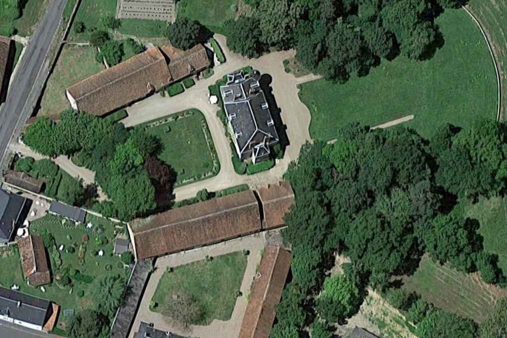 chateau de La Berthenoux, construit au XIXe siècle