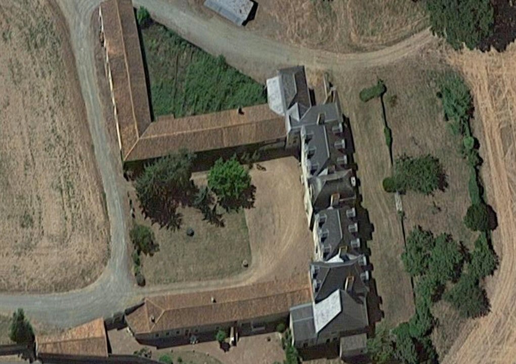 chateau de Rigny à Saint Léger de Montbrun, du XVIe siècle