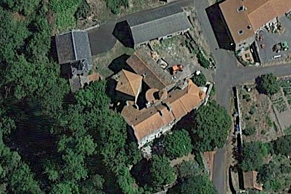 chateau de Verrières, donjonlogis bâti au XIVe siècle