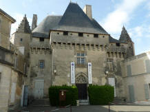 château de Barbezieux Saint Hilaire