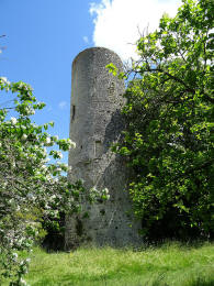 chateau de Buzet sur Base