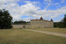 chteau de Cazeneuve   Prchac