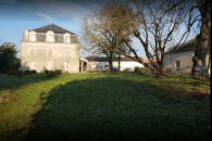 ch�teau de Champblanc �  Cherves-Richemont