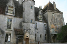 chteau de Chteauneuf-en-Auxois