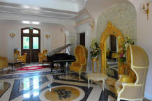 ch�teau de Ch�tenay  Cognac