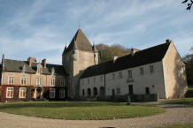 château de Coraboeuf à Ivry-en-Montagne
