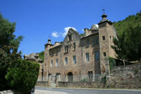 chateau de Cougousse � Salles-la-Source