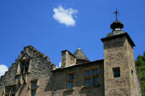 chateau de Cougousse � Salles-la-Source