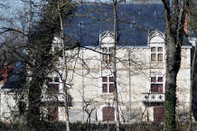 ch�teau de Curraize   Pr�cieux