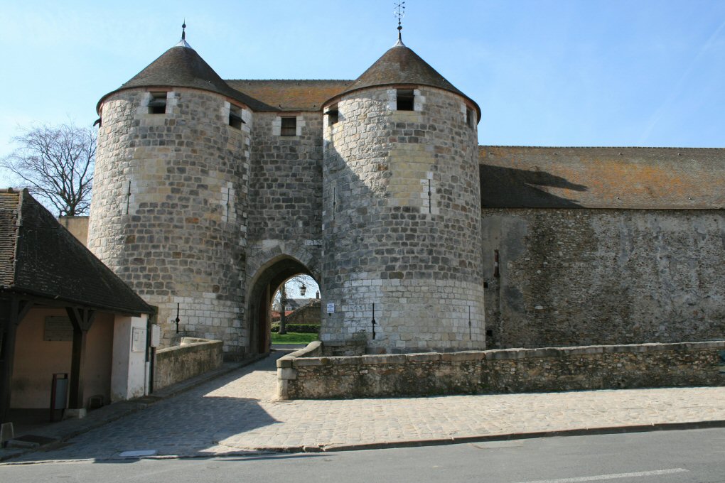 remparts-de-dourdan