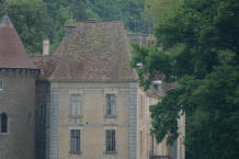 ch�teau d'�piry   Saint-�miland