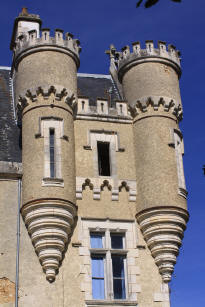 ch�teau de Fougeret  Queaux