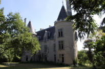 ch�teau de Fougeret  Queaux