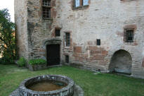 chateau d'Humires Conques