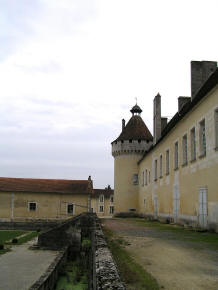 château de l'Oisellerie   La Couronne