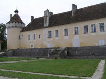 chteau de l'Oisellerie   La Couronne