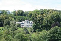 ch�teau de la Chassagne � Pierrefort