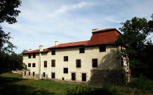 château de la Pierre Saint Paul d'Uzore