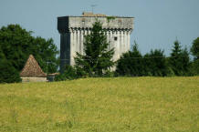 chteau de la Tour du Breuil   Dignac