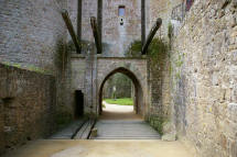 château de Lassay les Châteaux