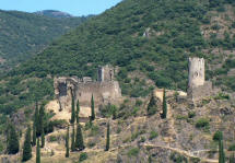 châteaux de Lastours