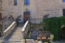 chteau de Latour sur Sorgues