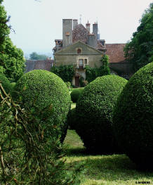 ch�teau de Lurcy le Bourg