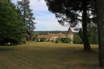 chteau de Monc   Saint-Aquilin