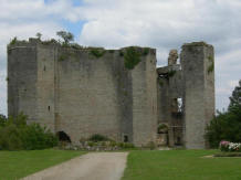 château fort de Montfort Montigny-Montfort