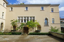 ch�teau de Ombreval   Neuville-sur-Sa�ne