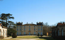 château des Peynots Saint Paul d'Uzore