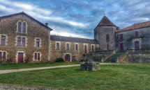 ch�teau de Rochefort Lavie   Belhade