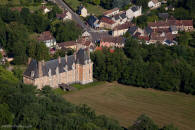 chateau de Saint Amand en Puisaye