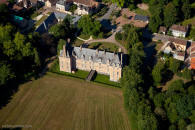 chateau de Saint Amand en Puisaye