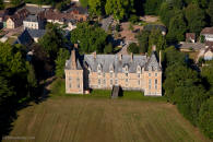 chateau de Saint Amand en Puisaye