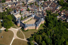 ch�teau de Saint-Fargeau   Yonne