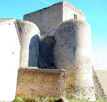 chteau de Saint Hugues   Semur-en-Brionnais