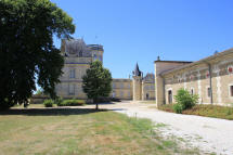 chteau des Laurets   Puisseguin