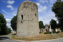 tour du Bourdeix