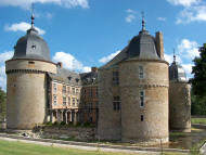 chateau fort Lavaux Sainte Anne