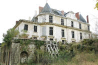 Ch�teau de M�r�ville