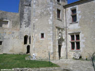 chateau de saint jean d'angle