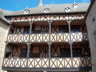 chateau fort de veves fa�ade int�rieure
