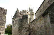 chateau et donjon de vez